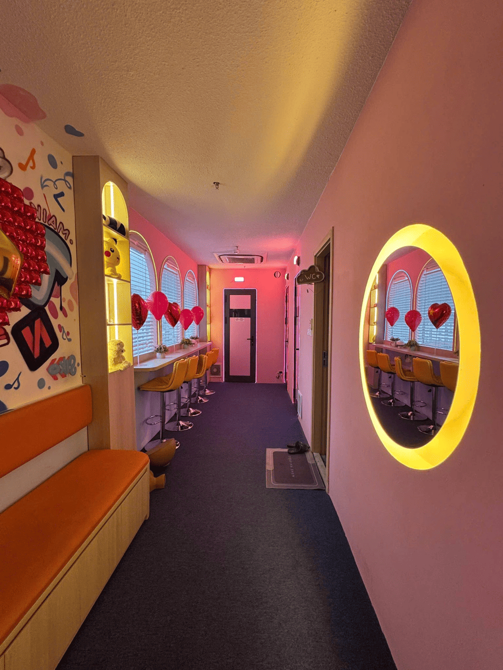 Không chỉ trải nghiệm ca hát mà bạn còn có thể checkin tại Maika Music (Nguồn: Maika Music)